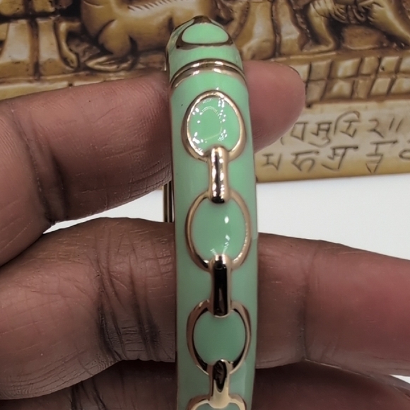 Premier Designs Green and Gold Bracelet Excellent Condition - Picture 4 of 6